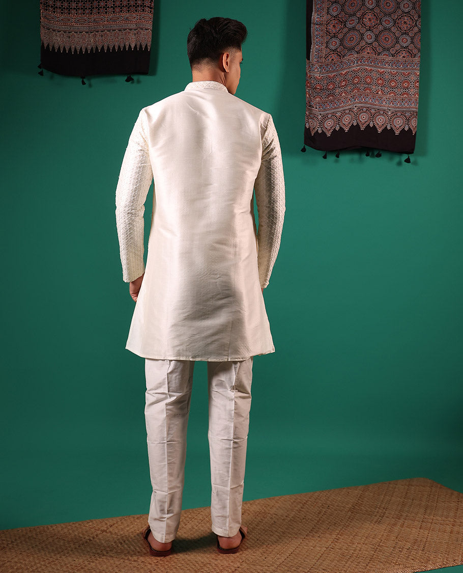 Cream jaal pattern embroidered full-sleeved men's kurta
