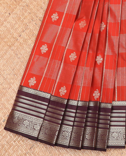 Orange zari design budget silk saree, contrast traditional zari design border, and intricate pallu