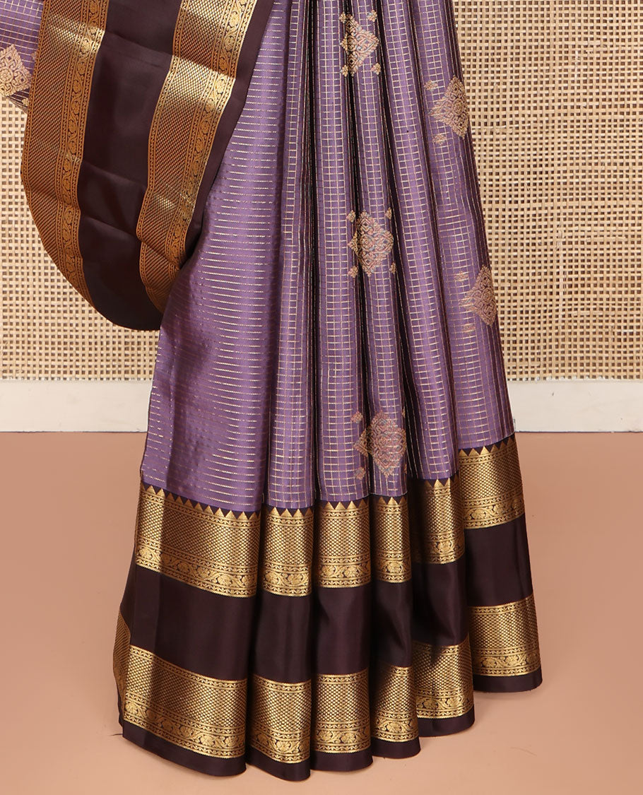 Purple Vasundhara Silk Saree, Bedecked with Zari Buttas and Micro-Checked Design All Over Its Body, Complemented by a Contrast Border of Rekku, Neli, Mayil Kann, and Kodi Visiry Designs, Gleaming Zari Pallu, and Paired with a Contrast Blouse