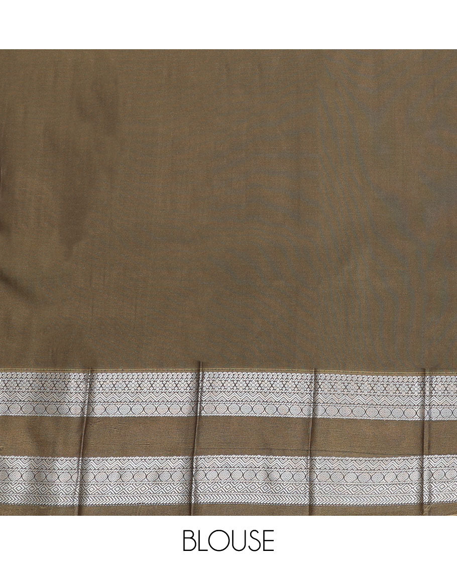 Green Budget Silk Saree, Finely Crafted with Zari Buttas All Over Its Body, Complemented by a Contrast Traditional Zari Rettai Pettu Border, Grand Jaal Pallu, and Paired with a Contrast Blouse