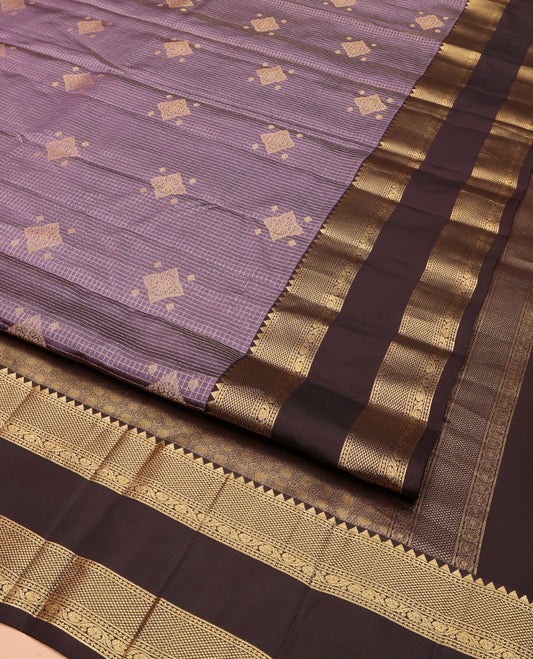 Purple Vasundhara Silk Saree, Bedecked with Zari Buttas and Micro-Checked Design All Over Its Body, Complemented by a Contrast Border of Rekku, Neli, Mayil Kann, and Kodi Visiry Designs, Gleaming Zari Pallu, and Paired with a Contrast Blouse