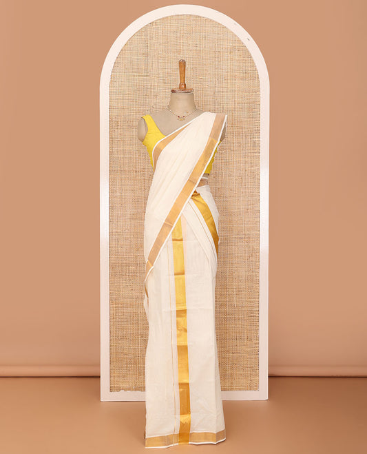 Cream plain design Kerala mundu set, zari bavanji border