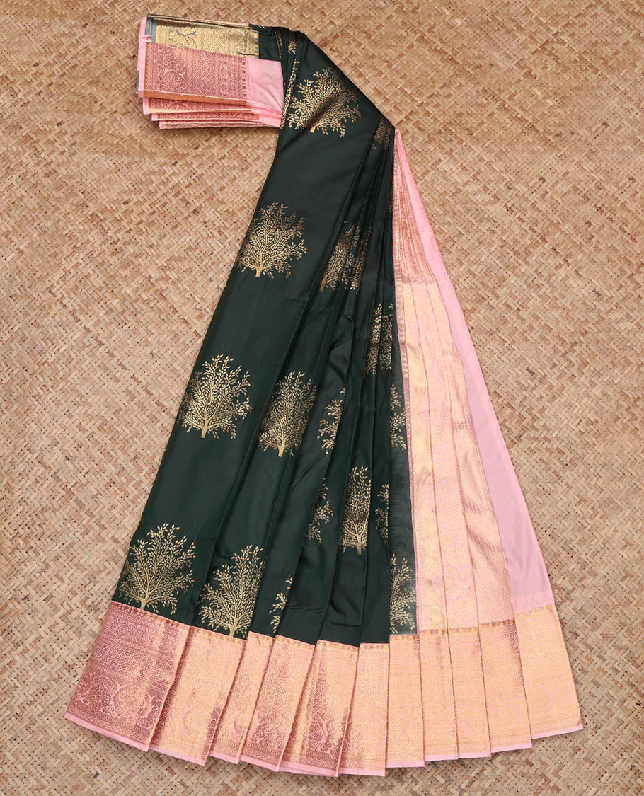 Green Budget Silk Saree, Finely Woven with Floral Buttas, Contrast Traditional Zari Border, Grand Pallu, and a Contrast Blouse