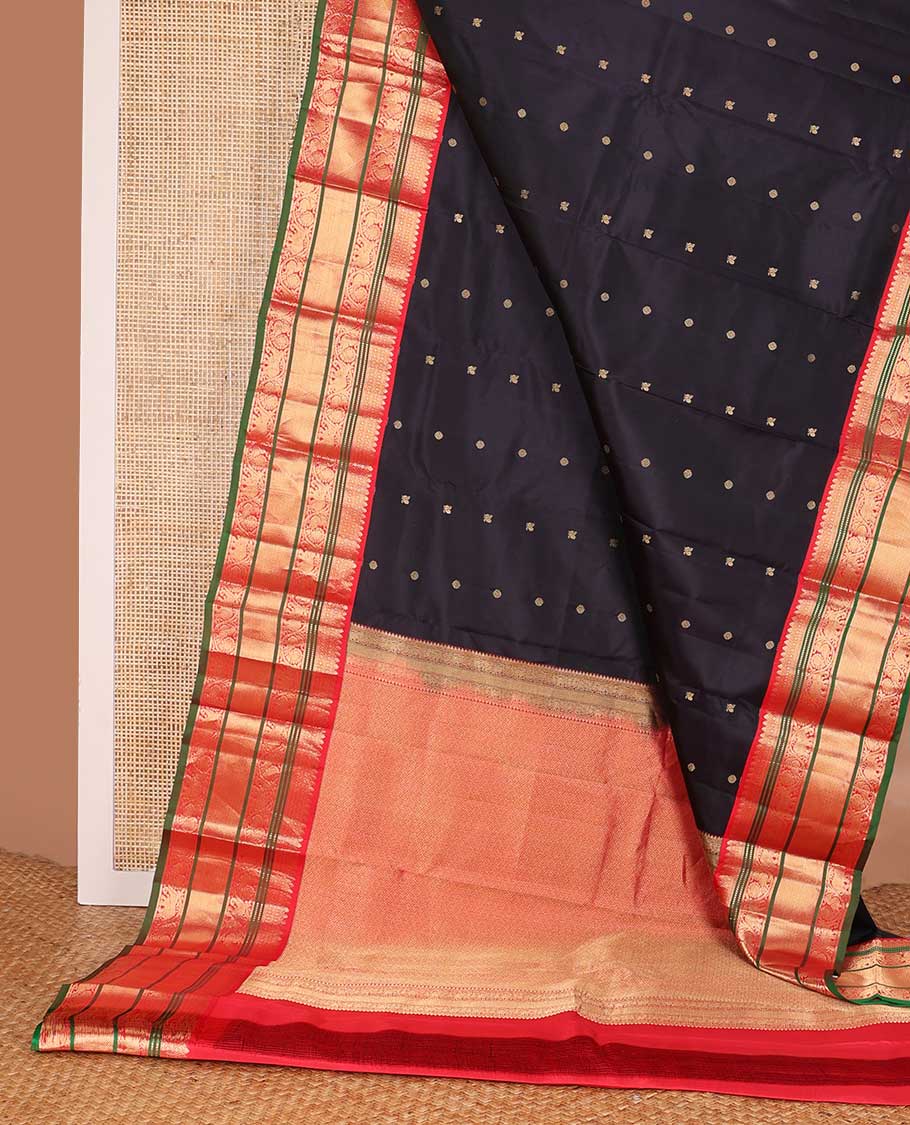 Black annam chakram zari buttas silk saree, contrast border of thilakam mokku, Muthu, jaal, kodi yaanai and mayil and jaal pallu