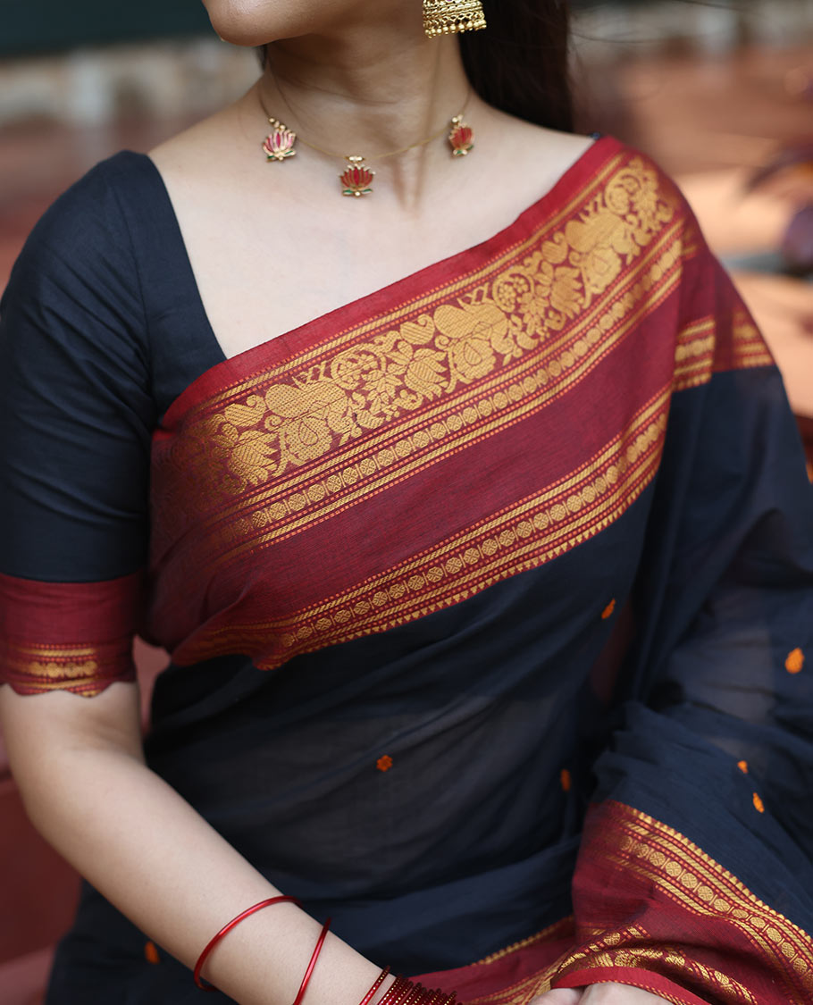 Black thread buttas Chettinad cotton saree, contrast traditional design rettai pettu border, striped pallu, and a matching blouse