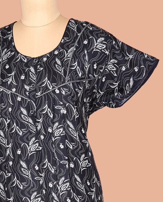 Black Half Sleeves Cotton-Blended Nighty