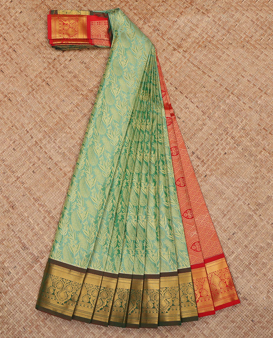 Green Budget Silk Saree, Bedecked with Jacquard Design, a Contrast Traditional Zari Border, Grand Pallu, and a Contrast Blouse