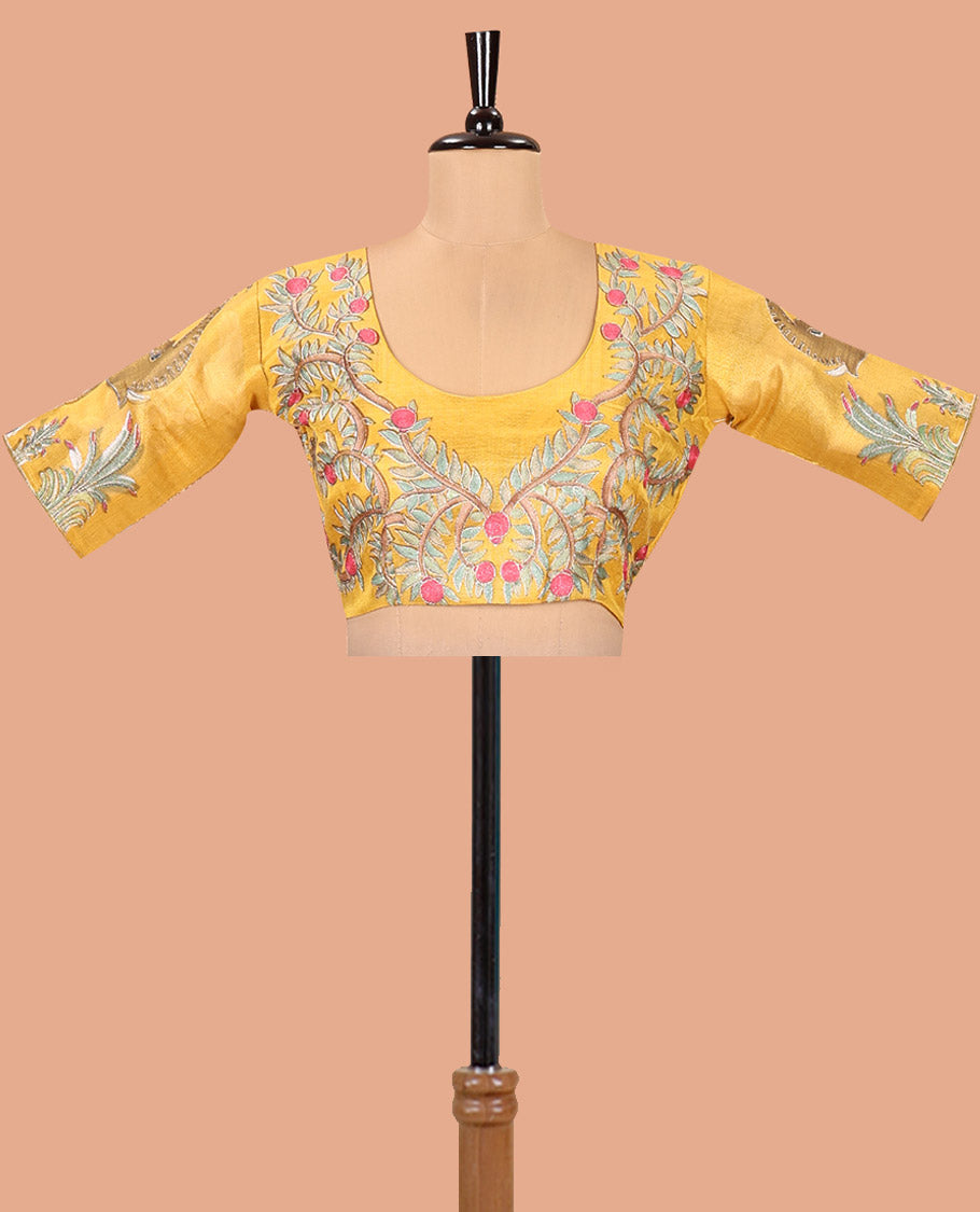 Borderless Gold Tissue Saree, Spotlighted with Colorful Tree-Elephant Motif Printed with Outline Embroidery on Its Body, and Paired with a Readymade Elbow-Sleeve Round-Neck Blouse