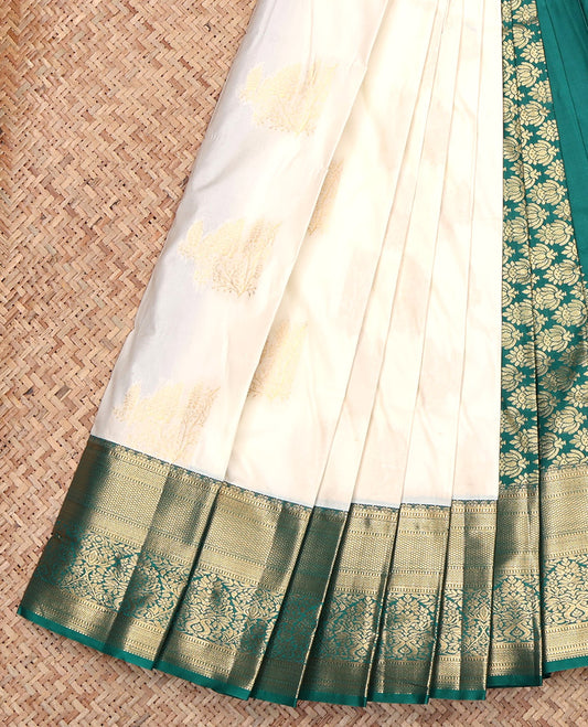 Cream Budget Silk Saree, Enriched with Zari Buttas, Contrast Traditional Zari Border, Grand Pallu, and a Contrast Blouse