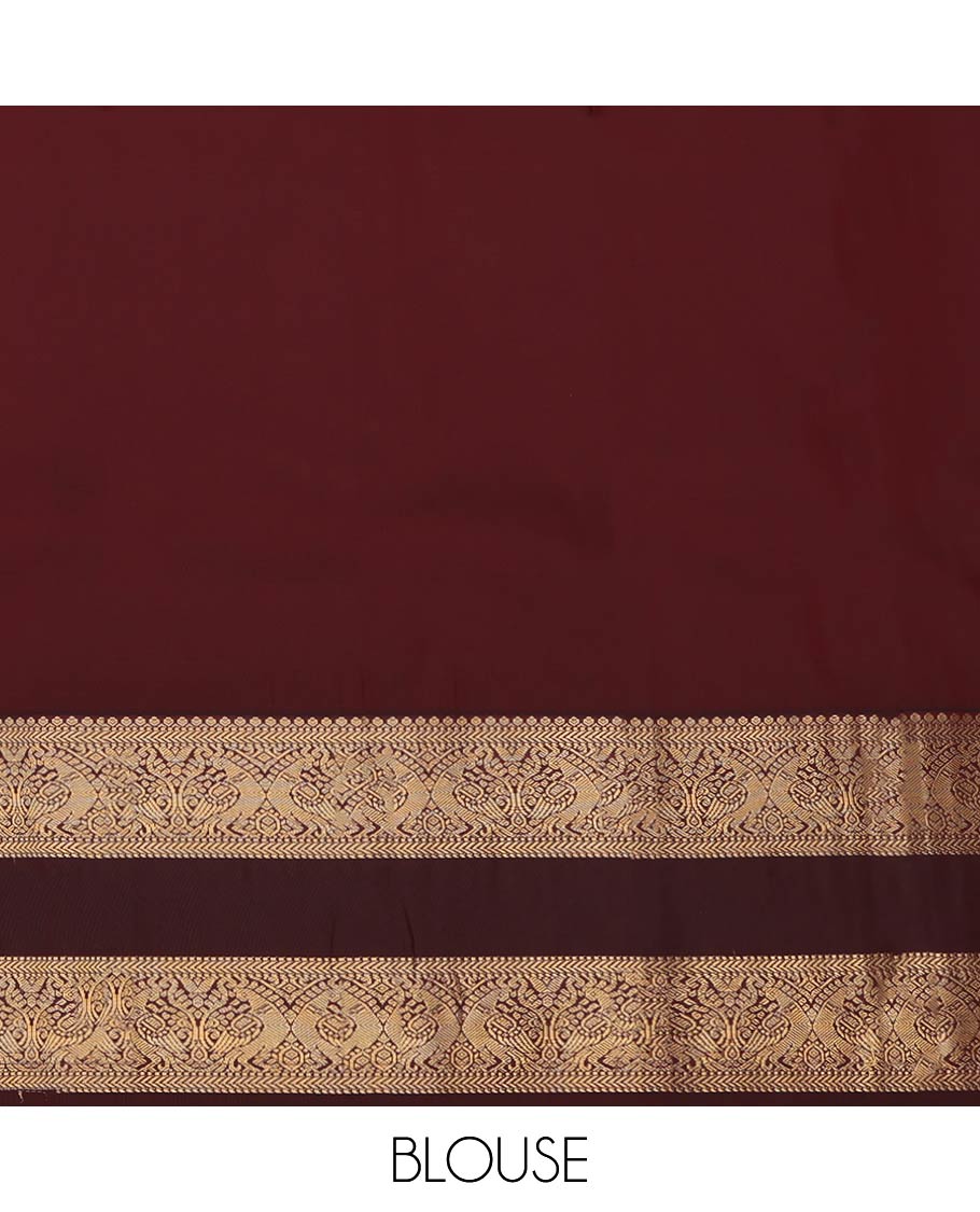 Green Budget Silk Saree, Sparsely Woven with Zari Buttas All Over Its Body, Complemented by Contrast Traditional Zari Designs Woven Rettai Pettu Border, Grand Jaal Pallu and Paired with a Contrast Blouse