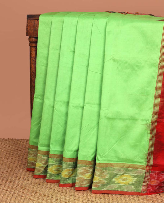 Green kuppadam cotton saree, contrast ikkat border & ikkat design pallu of stripes
