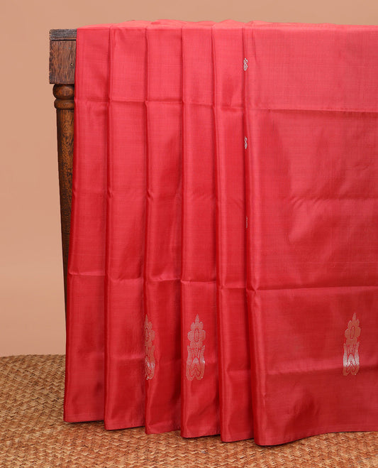 Borderless Red Banana Pith Saree, Vibrantly Woven with Buttas All Over Its Body, Complemented by a Contrast Pallu of Buttas, and Paired with a Contrast Blouse