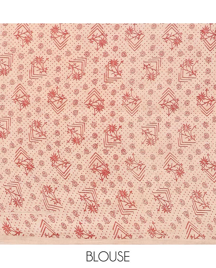 Cream human motifs machine-printed kalamkari cotton saree contrast border & intricate design pallu