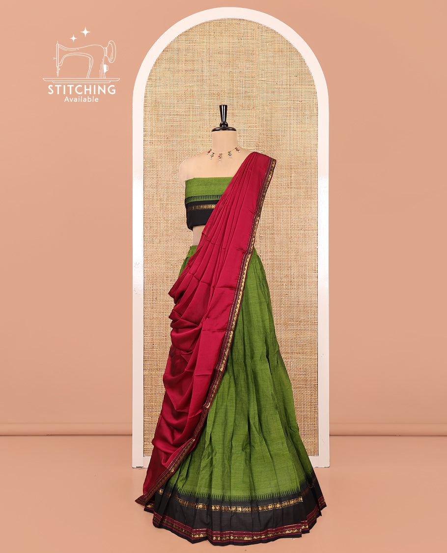 Green-Magenta Chettinad Cotton Half-Saree Featuring Plain Skirt, Contrast Temple Rettai Pettu Border, Matching Blouse, Syska Georgette Dhavani