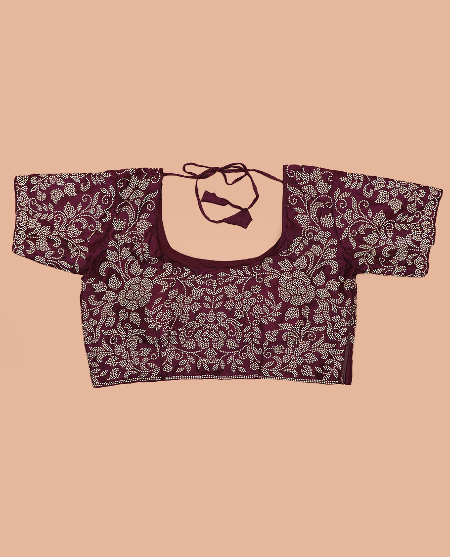 Peach stone work designer saree, micro-stone work border, and a contrast half-sleeve blouse of floral vine design in micro stones