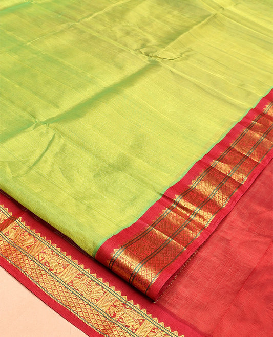Parrot Green Plain Kuppadam Silk Saree