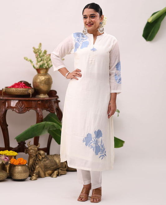 White readymade kurti set, floral embroidered Chinese collared 3/4th sleeve cotton top