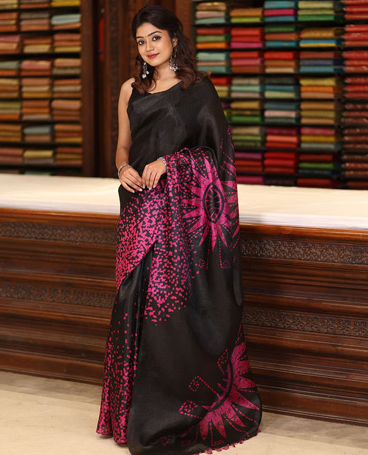 Black with pink floral print , sun tapestry design khadhi silk saree with self border & floral print , sun tapestry design pallu along with plain blouse