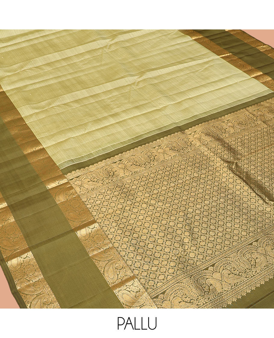 Green Kanchipuram Silk Saree, Sparsely Woven with Checks, Complemented by a Contrast Rettai Pettu Manga Border, Grand Jaal Pallu, and Contrast Blouse