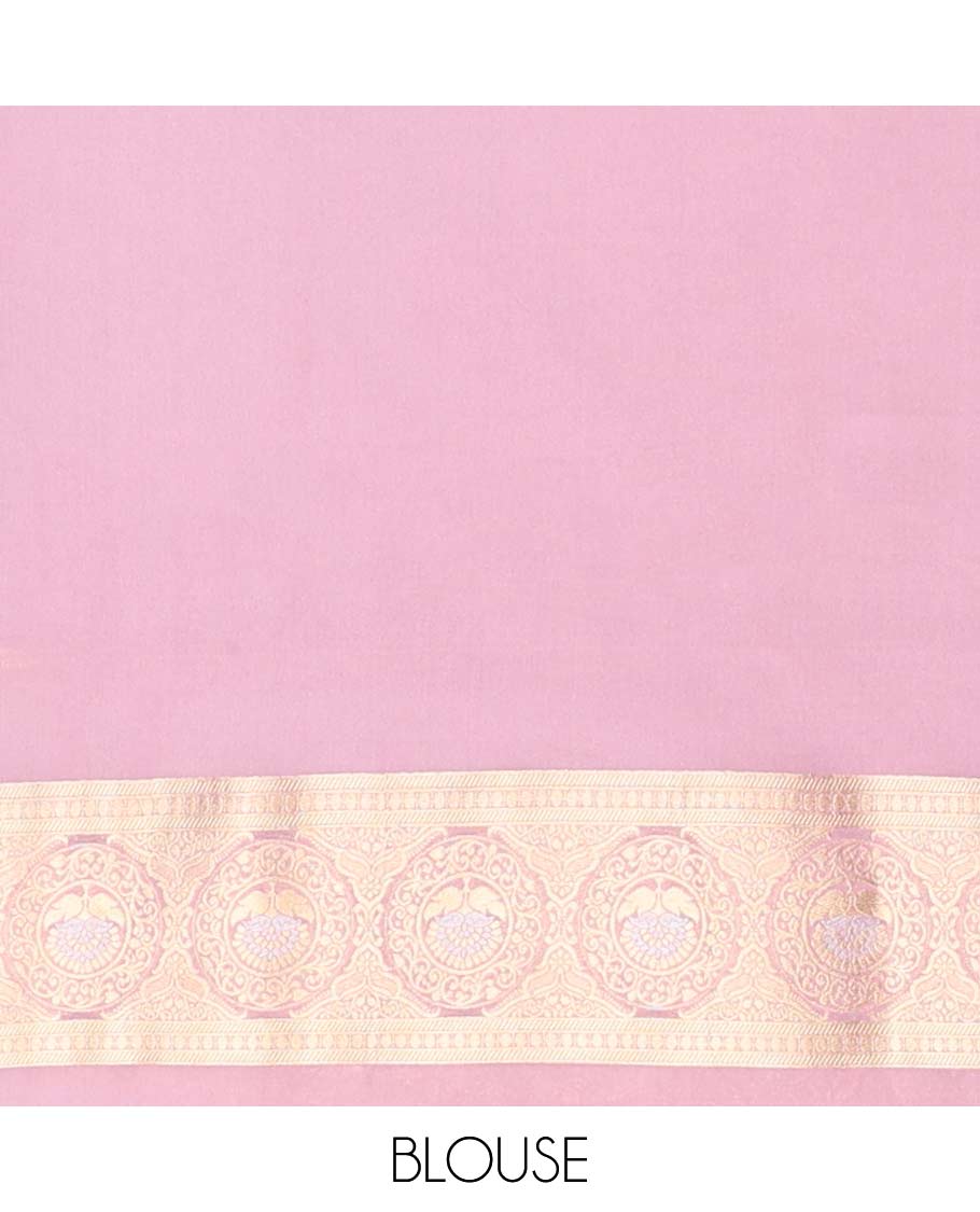 Green leaf motifs mushru silk saree with self floral design border & pallu of intricate zari design