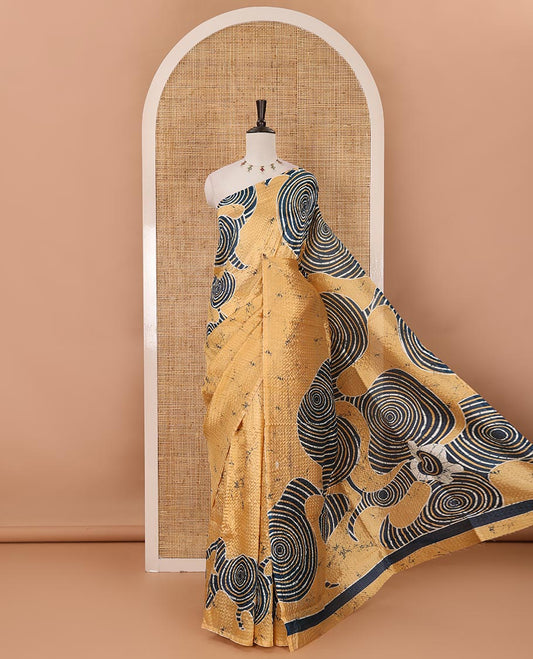 Borderless yellow abstract-geometric printed crushed litchi saree, printed pallu & running blouse