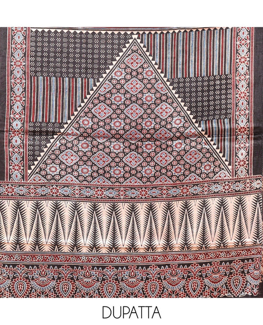 Chikku Material Chudidar Set
