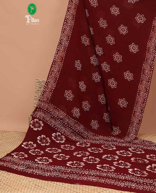 Maroon pathink print georgette saree with pathink print pallu & running blouse