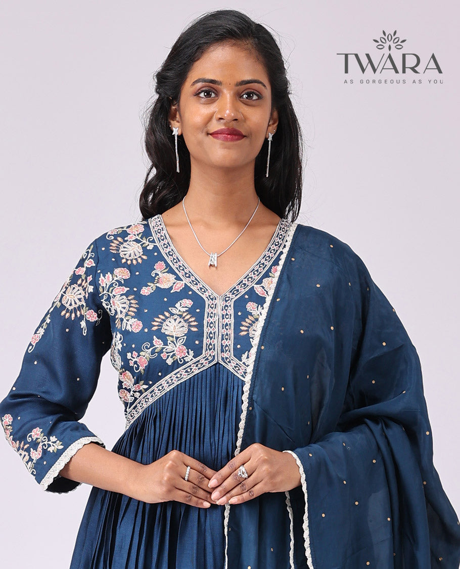 Twara floral embroidery v neck, 3/4 th sleeve, below knee lenght alia style kurti with floral motifs dupatta