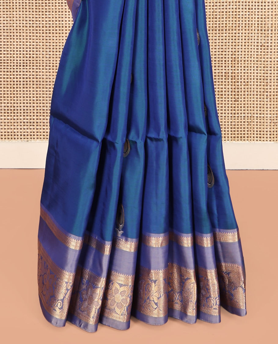 Blue Uppada Silk Saree, Woven with Zari Buttas, Complemented by a Contrast Traditional Zari Border, Grand Pallu, and a Contrast Blouse