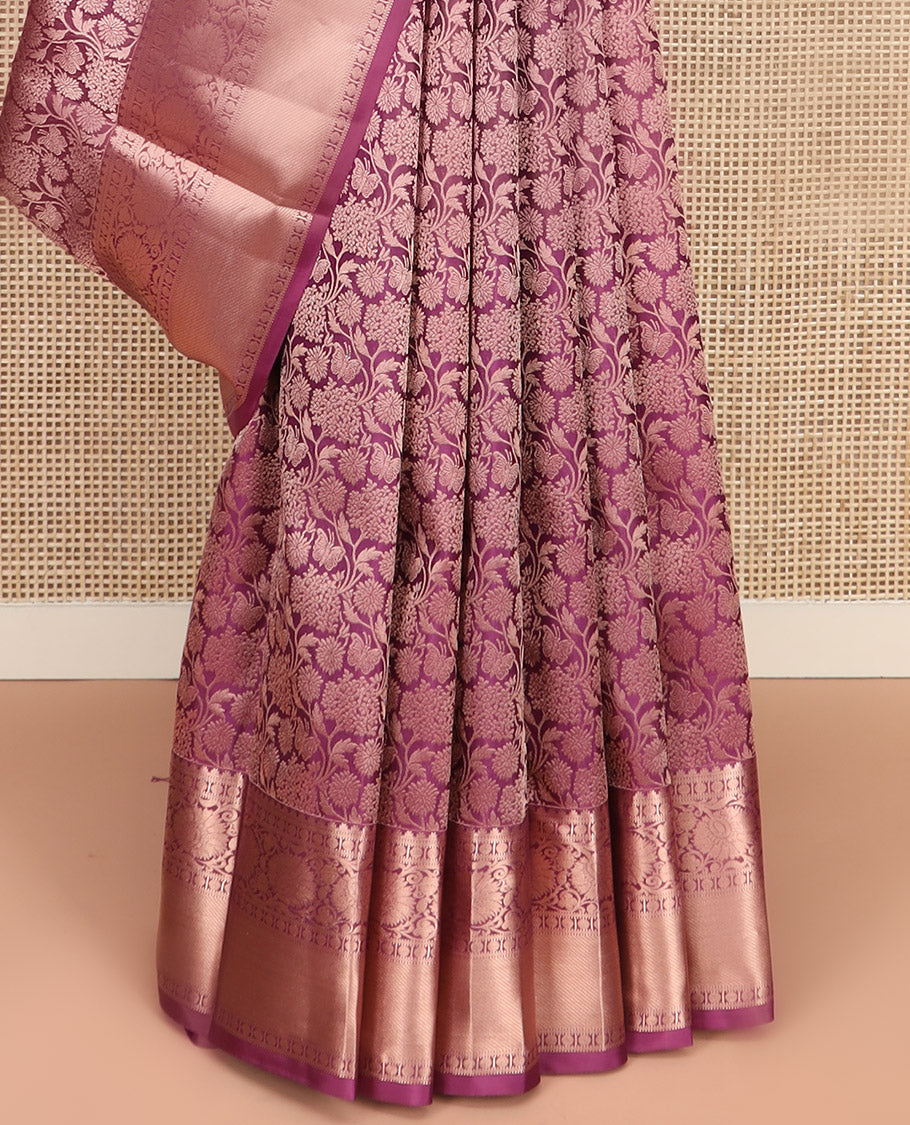 Purple Kanchipuram Wedding Silk Saree Meticulously Crafted with Jacquard Designs, Highlighted with Zari Border of Kodi Visiry Designs, Artfully Detailed Pallu of Mughal-Style Floral Designs, and Paired with a Matching Blouse