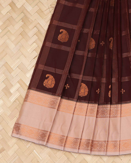 Brown zari butta enclosed checked gift saree, contrast traditional zari rettai pettu border, and jaal pallu