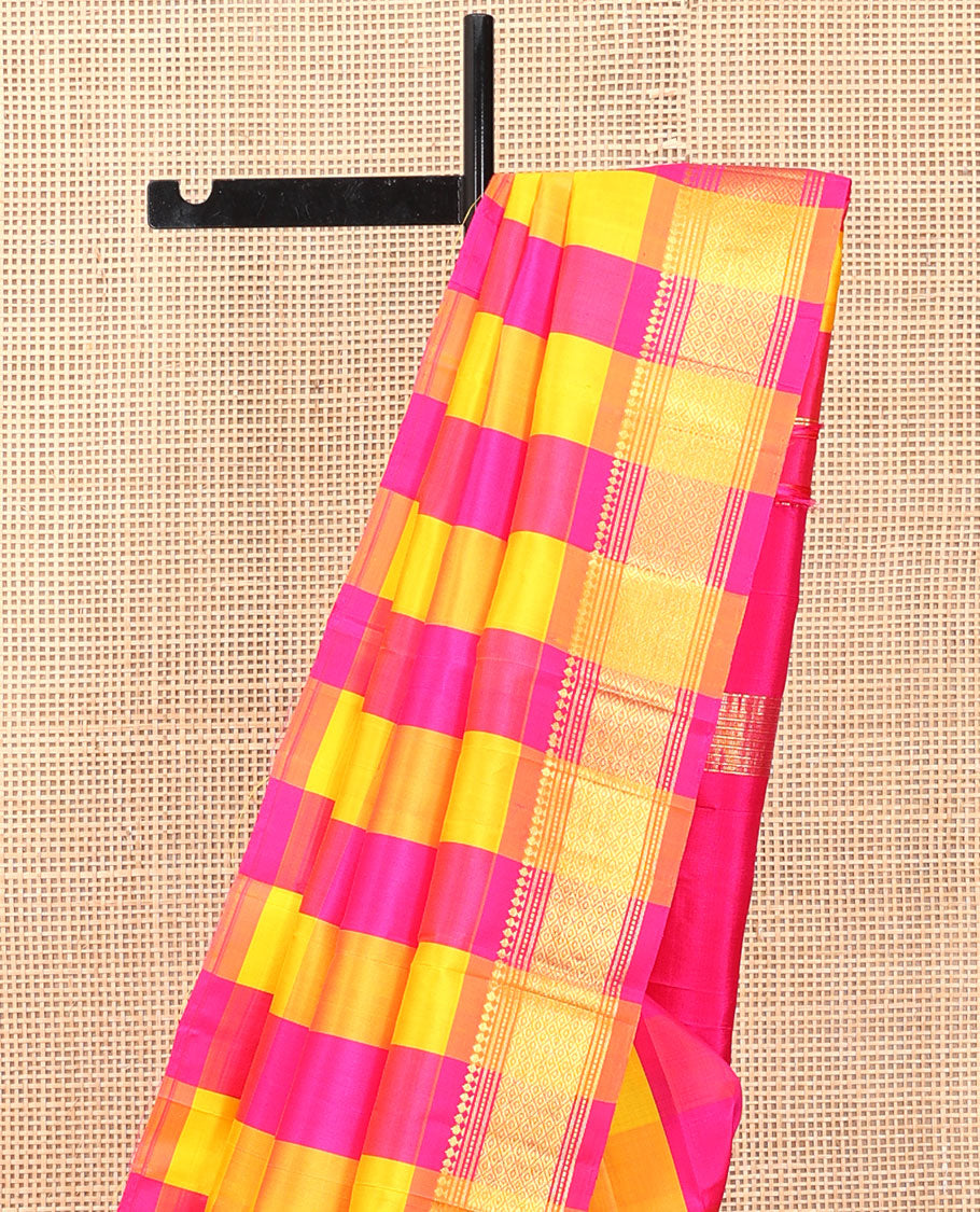 Multi-Color Checked Kanchipuram Silk Saree, a One-Sided Zari Border of Paneer Sombu, Banaras, Muthu, and Mayil Kann Designs, Zari Design Pallu, and No Blouse