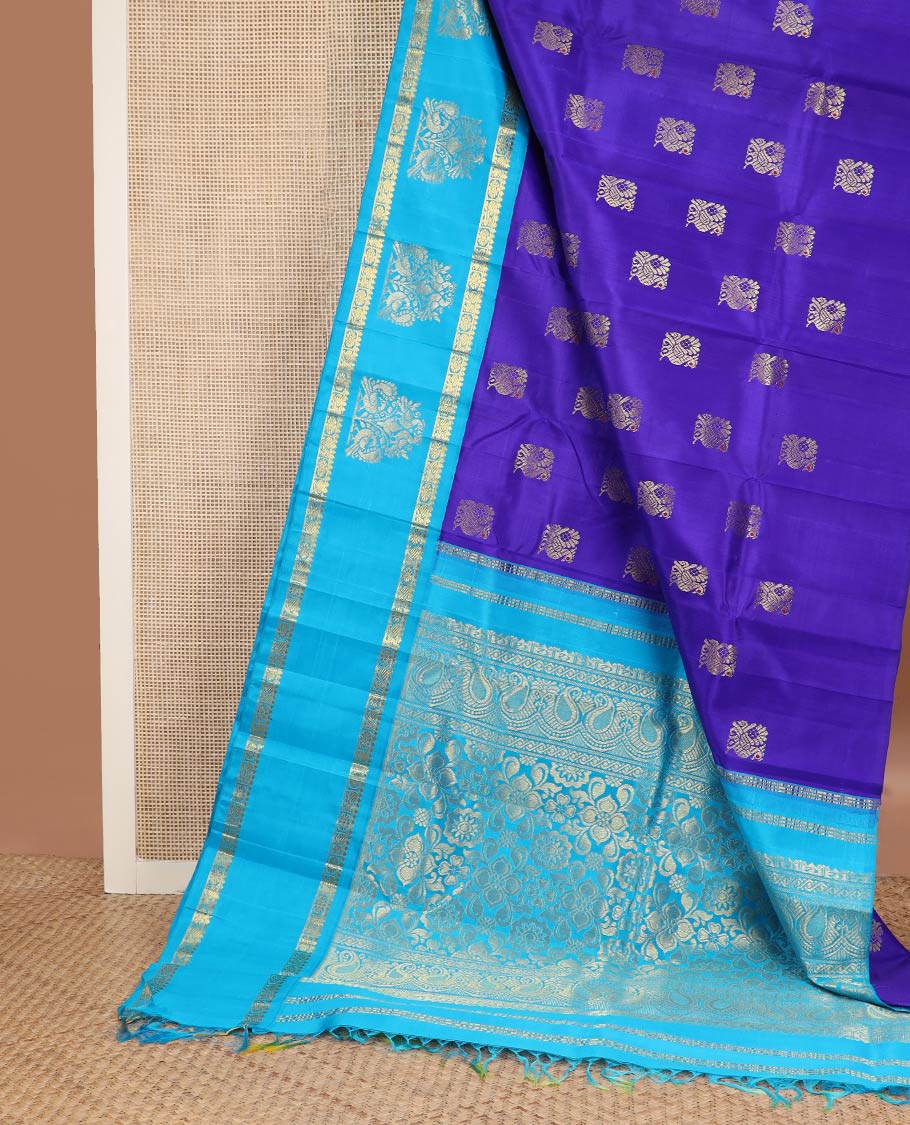 Violet mayil buttas kanchipuram silksaree, contrast one-sided korvai border of thilakam & annam chakram designs & floral design pallu