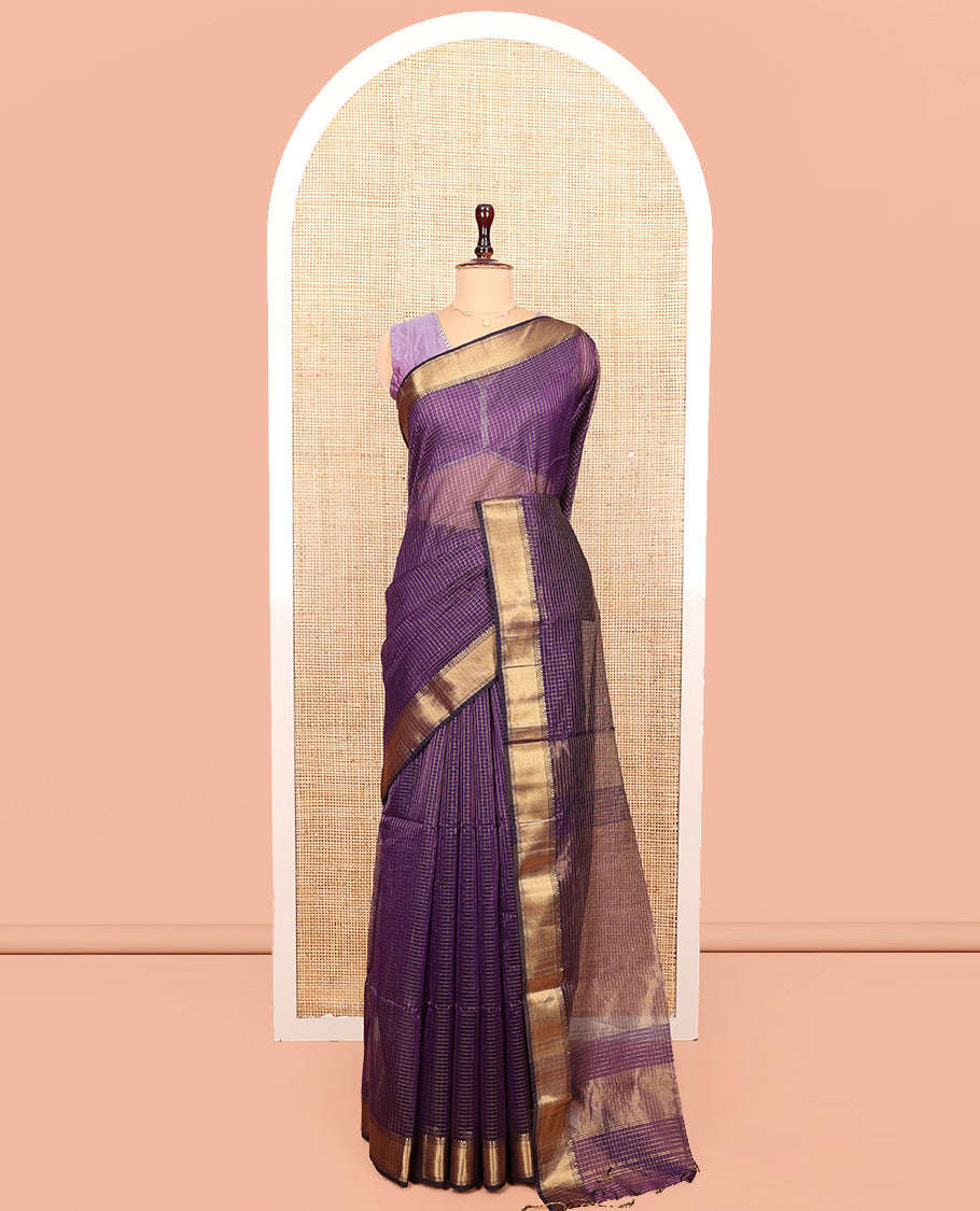 Purple Maheshwari Cotton Saree, Gleamed up with Zari Checked Design On Its Body, Highlighted by Zari Traditional Border, Gleaming Zari Striped Pallu, and Paired with a Matching Blouse