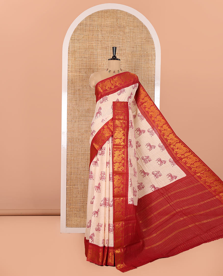 Chikku and Red Sungudi Cotton Saree, Subtly Printed with Peacock Butta, Horse Butta, and Checks on Its Body, Complemented by a Contrast Temple Border of Peacock Designs, Gleaming Zari Striped Pallu, and Paired with a Contrast Blouse