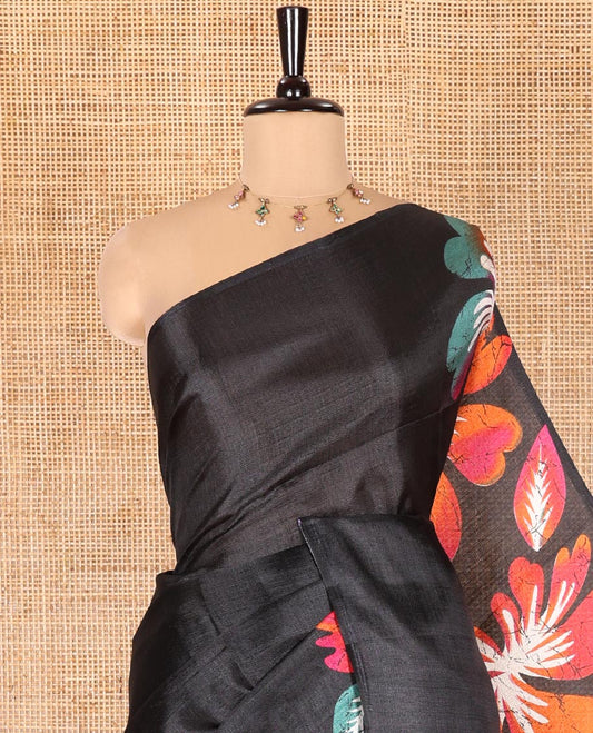 Borderless Black and Pink Khadi Cotton Saree, Colorful Decked Up with Flower Motifs Print on Body and Pallu, and Paired with a Plain Blouse
