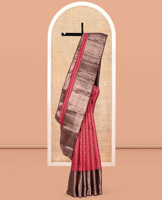 Pink Kanchipuram Wedding Silk Saree, Graced with Jacquard Design, a Contrast Border of Thilakam Mokku, Vanki, Kathir, Neli, and Kodi Visiry Designs, Grand Pallu, and a Contrast Blouse