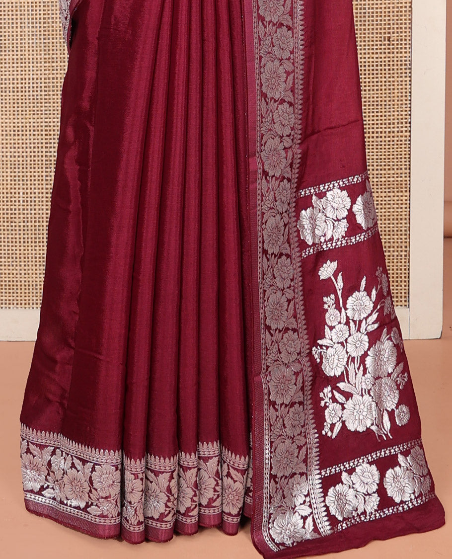 Maroon Plain Fancy Crepe Saree, Mesmerized with a Floral Creeper Border, a Floral Design Pallu, and a Matching Blouse