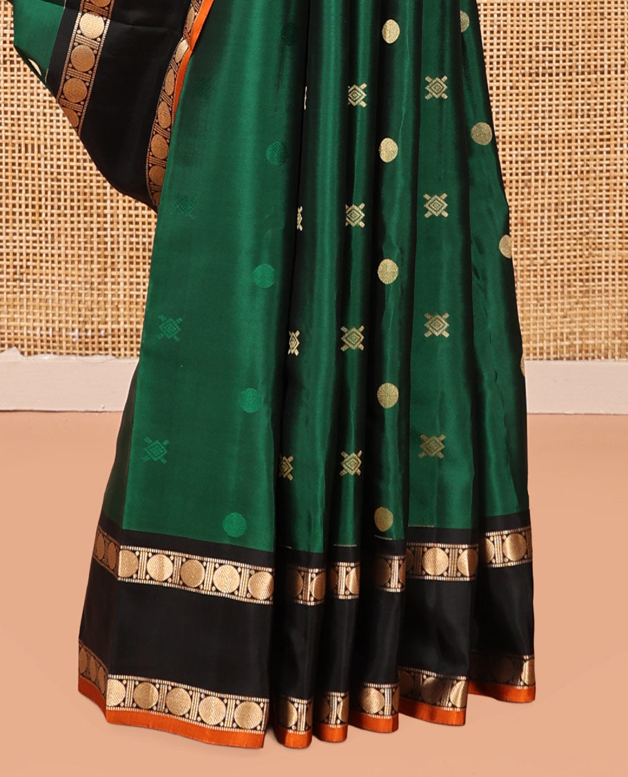 Green Buttas Vasundhara Lite Silkmix Saree, Contrast Rettai-Pettu Border, Contrast Blouse