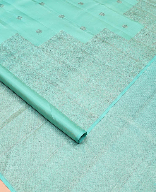 Borderless turquoise mayil and floral design Kanchipuram designer saree, zari-rich jaal pallu