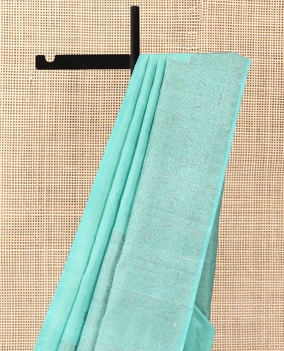 Borderless turquoise mayil and floral design Kanchipuram designer saree, zari-rich jaal pallu