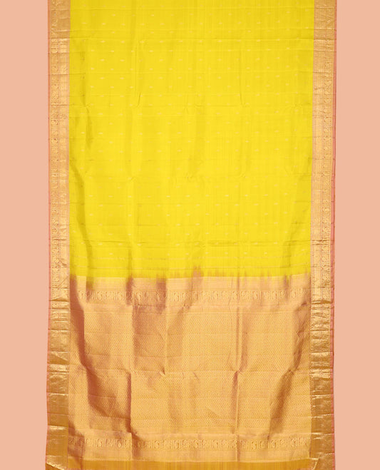 Yellow zari buttas nine-yard saree, contrast zari border of thilakam,banaras,muthu & manga & mayil designs & ogee patterned pallu