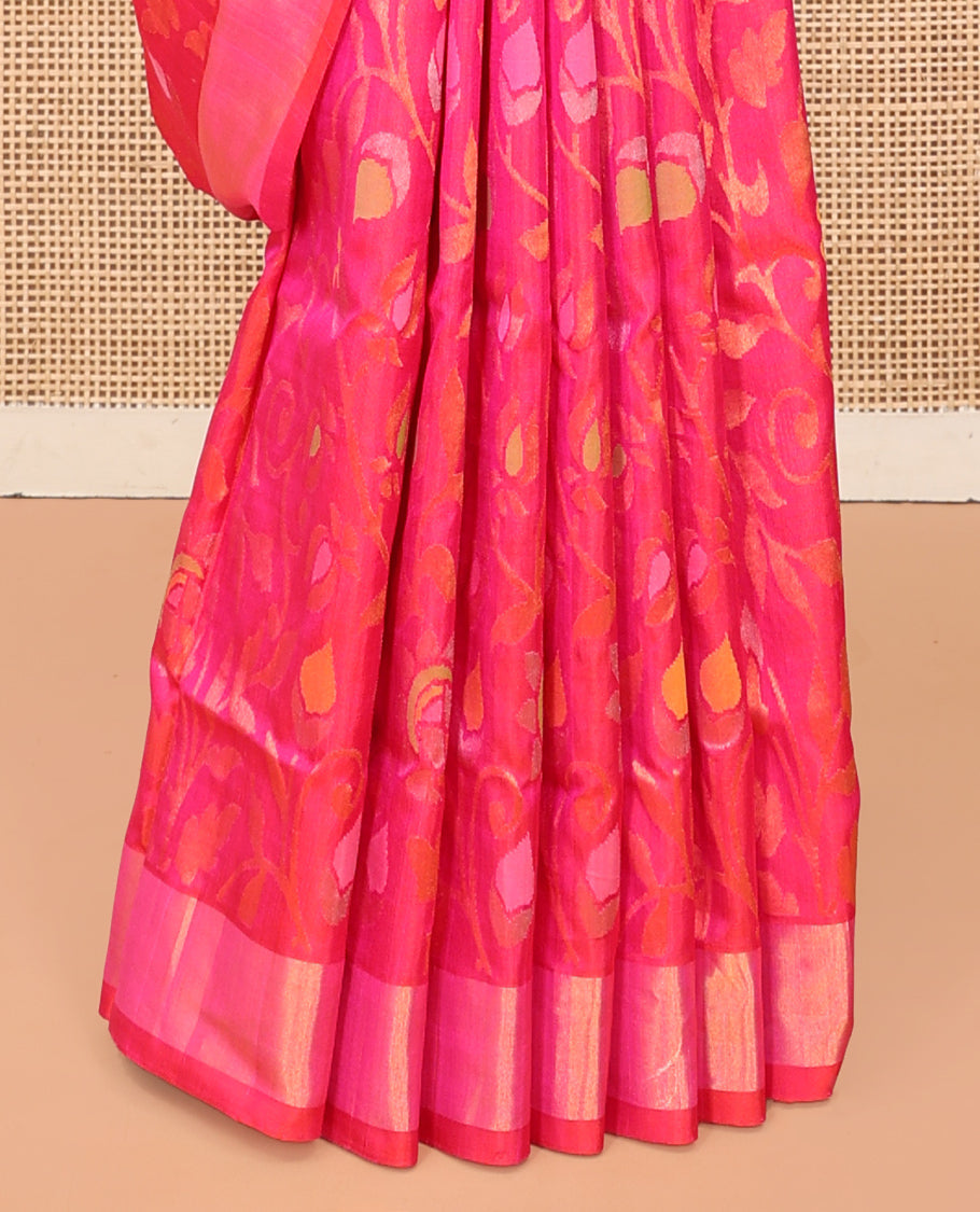 Rani Pink Uppada Saree, Enriched with Floral Vine Weave, a Subtle Zari Border, a Gleaming Zari Pallu, and a Matching Blouse