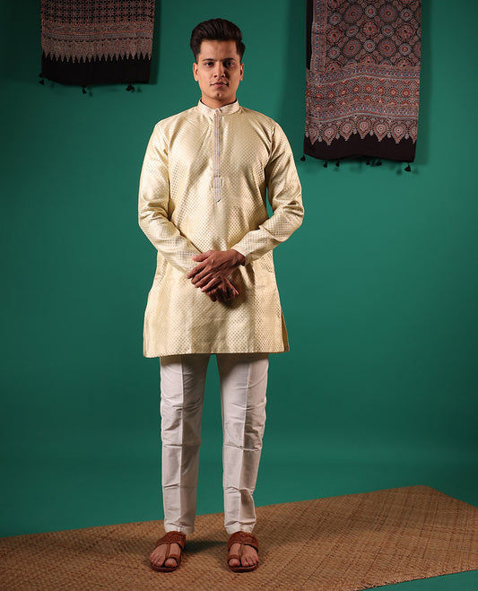 Ivory jaal pattern embossed full-sleeved men's kurta