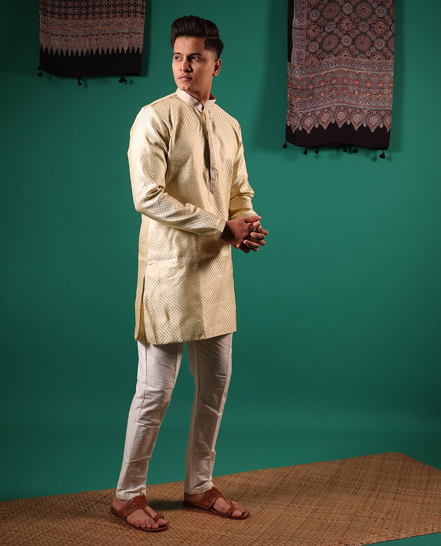 Ivory jaal pattern embossed full-sleeved men's kurta