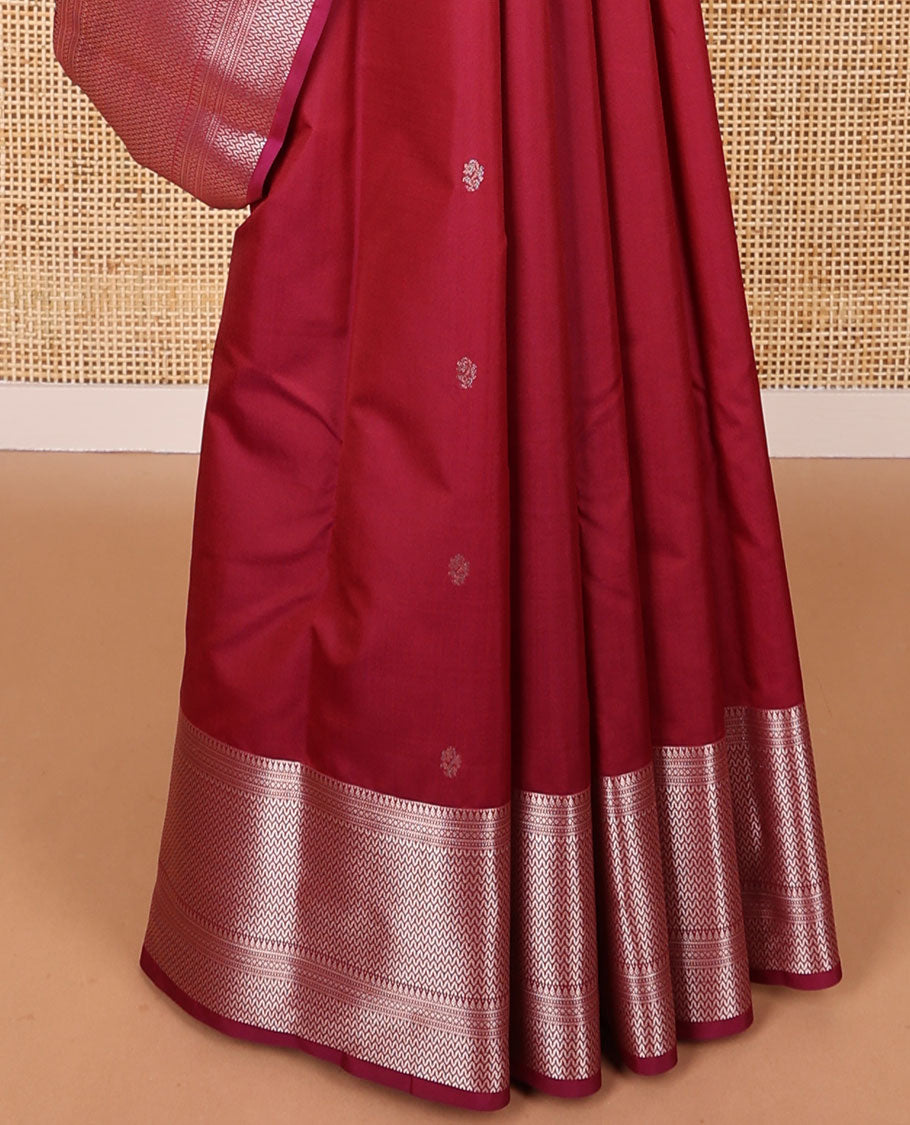 Red buttas vasundhara elite silk saree with self border of vanki, temple design border & vanki design pallu