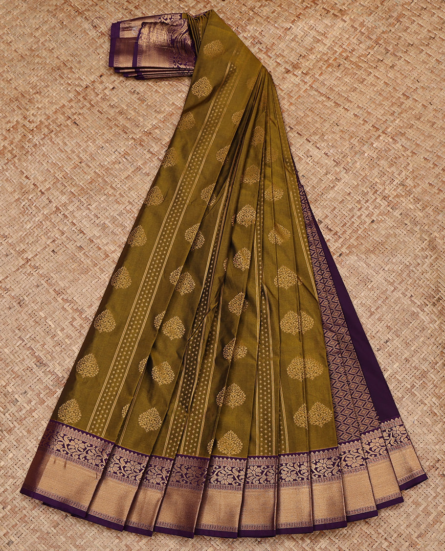Green Budget Silk Saree, Detailed with Zari Buttas All Over Its Body, Complemented by a Contrast Traditional Zari Design Border, Grand Jaal Pallu, and Paired with a Contrast Blouse