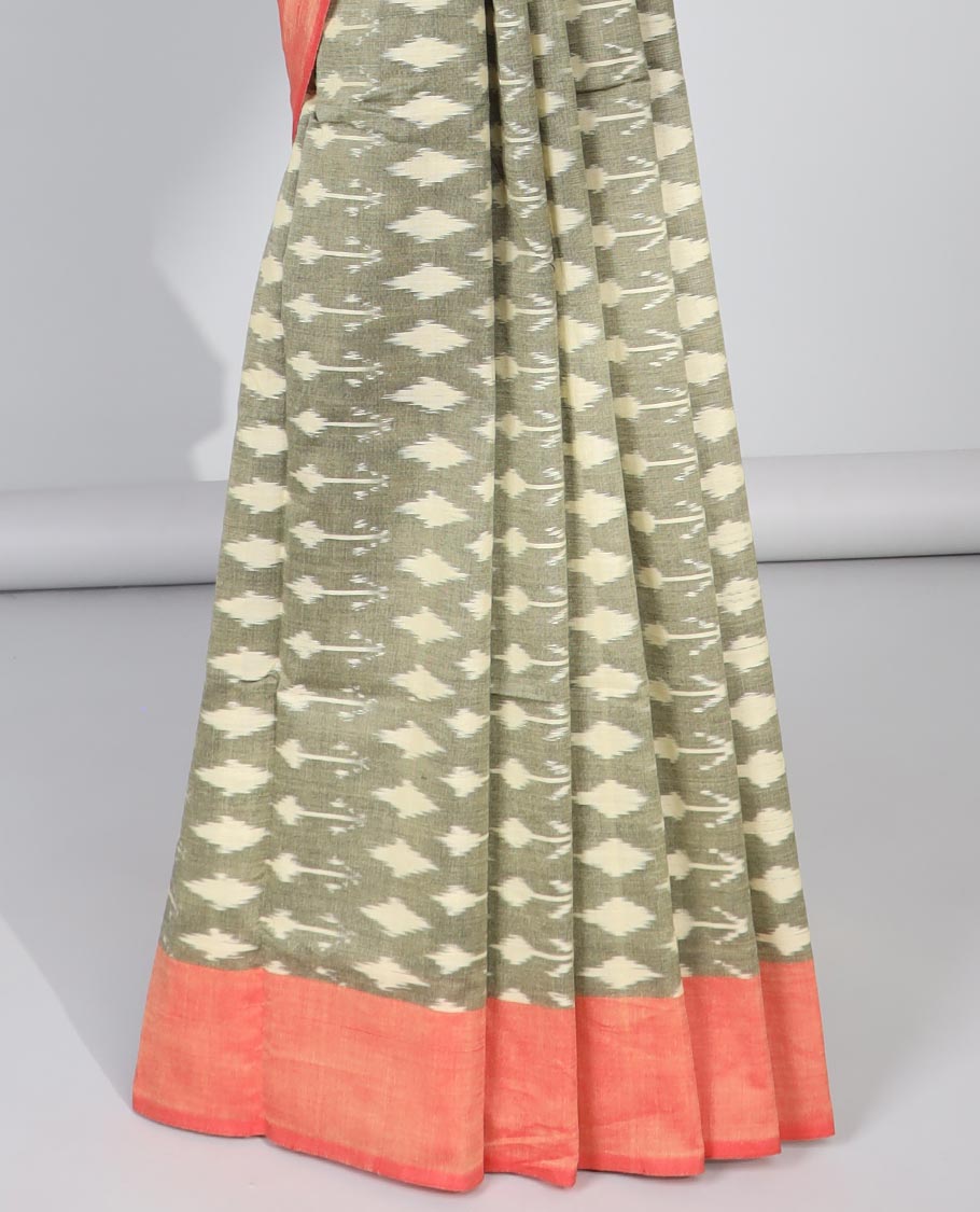 Grey floral design ikkat cotton saree with contrast border & intricate design pallu