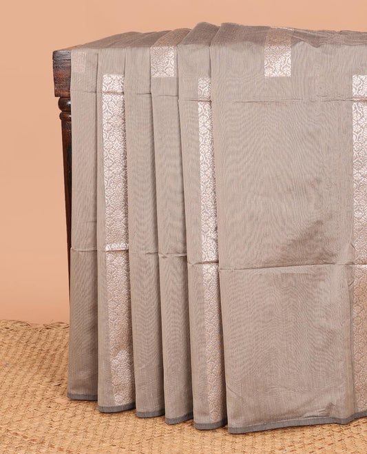 Borderless beige thick floral zari stripes semi-silk cotton saree, contrast intricate pallu