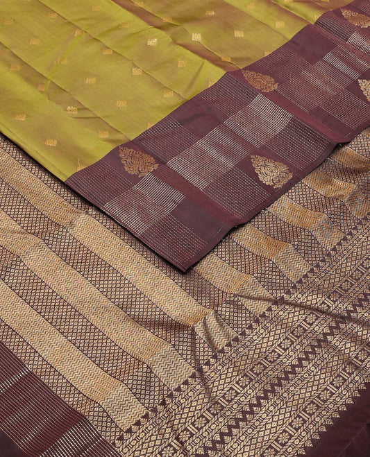 Mehendi green zari buttas Vasundhara silk mix saree, contrast zari design border & geometric patterned pallu